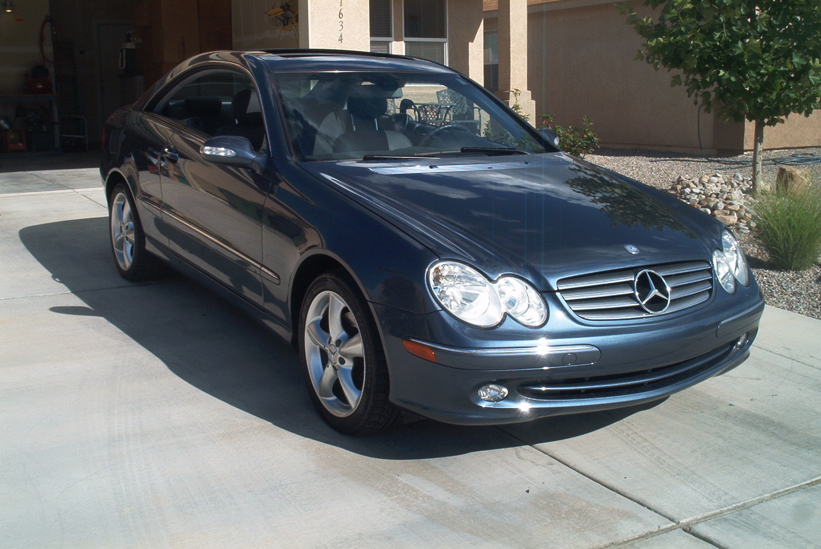 Mercedes Benz CLK 320